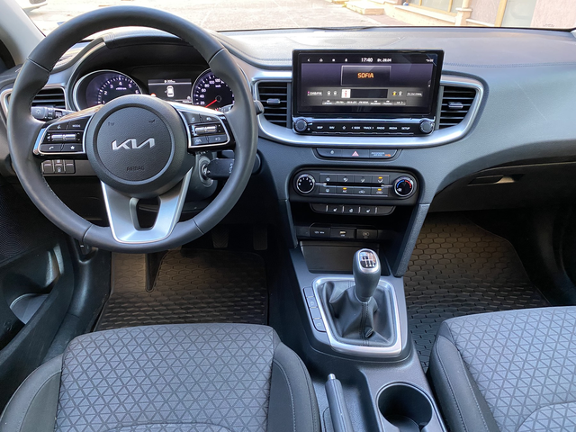 Kia XCeed 1.5 T-GDI/ Spin/ Гаранция до 2032г. - автомобили, коли, обяви за нови и употребявани 9