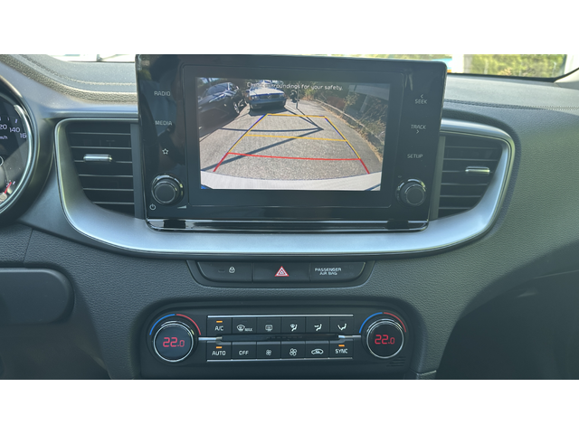 Kia XCeed 1.5 T-GDI в Гаранция - автомобили, коли, обяви за нови и употребявани 18