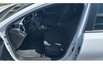 Kia XCeed 1.5 T-GDI в Гаранция - автомобили, коли, обяви за нови и употребявани 7