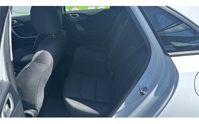 Kia XCeed 1.5 T-GDI в Гаранция - автомобили, коли, обяви за нови и употребявани 8