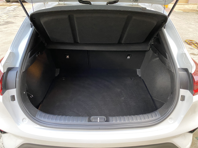 Kia XCeed 1.6 CRDI/ MHEV / Design / DCT7 - автомобили, коли, обяви за нови и употребявани 13