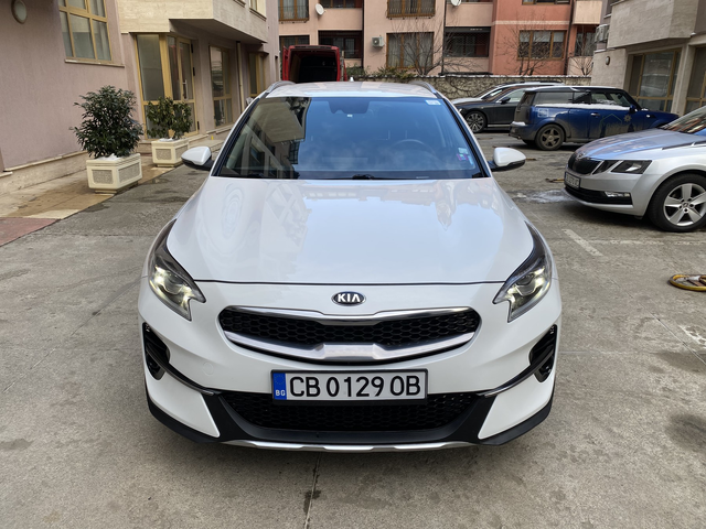Kia XCeed 1.6 CRDI/ MHEV / Design / DCT7 - автомобили, коли, обяви за нови и употребявани 1