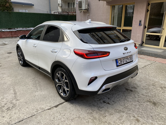 Kia XCeed 1.6 CRDI/ MHEV / Design / DCT7 - автомобили, коли, обяви за нови и употребявани 6