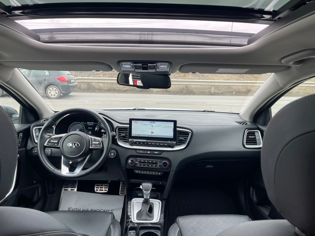 Kia XCeed ТОП!28000КМ  ПАНОРАМА , ЛИЗИНГ!!!! - автомобили, коли, обяви за нови и употребявани 12