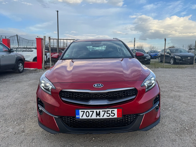 Kia XCeed 1.5 - автомобили, коли, обяви за нови и употребявани 0