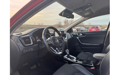 Kia XCeed 1.5 - автомобили, коли, обяви за нови и употребявани 8