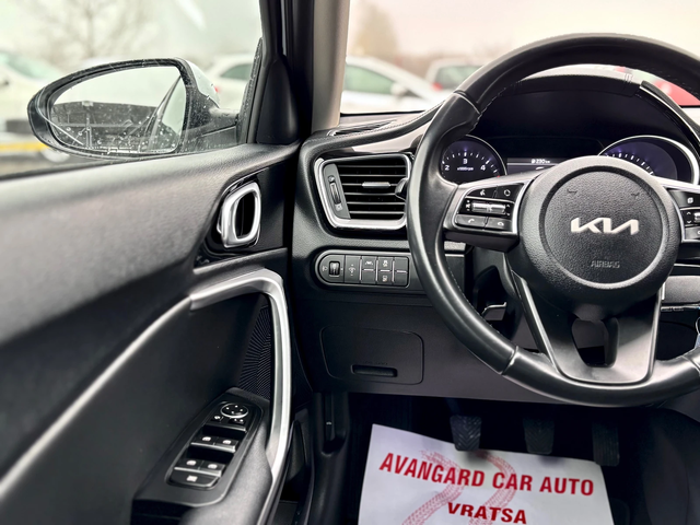 Kia XCeed Hybrid - автомобили, коли, обяви за нови и употребявани 11