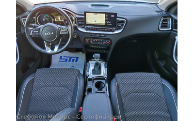 Kia xCeed SUV 141к.с. Plug-In Hybrid - автомобили, коли, обяви за нови и употребявани 10