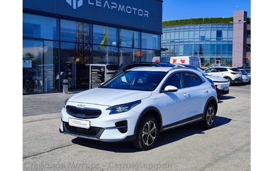 kia-xceed-suv-141k-s-plug-in-hybrid - 2
