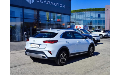 kia-xceed-suv-141k-s-plug-in-hybrid - 5