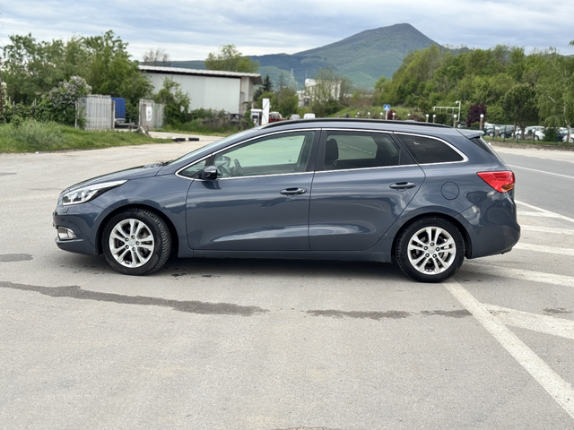 Kia XCeed ТОП ТОП - автомобили, коли, обяви за нови и употребявани 4