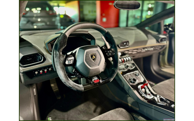 Lamborghini Huracan Lamborghini Huracan  - автомобили, коли, обяви за нови и употребявани 8