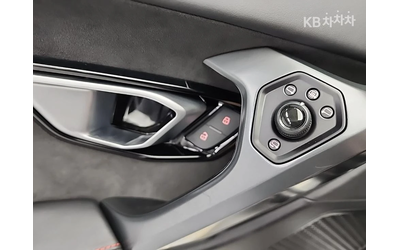 Lamborghini Huracan LP580-2 С ФИНАНСИРАНЕ - автомобили, коли, обяви за нови и употребявани 10