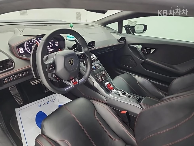 Lamborghini Huracan LP580-2 С ФИНАНСИРАНЕ - автомобили, коли, обяви за нови и употребявани 5