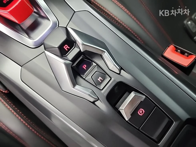 Lamborghini Huracan LP580-2 С ФИНАНСИРАНЕ - автомобили, коли, обяви за нови и употребявани 8