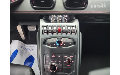 Lamborghini Huracan LP580-2 С ФИНАНСИРАНЕ - автомобили, коли, обяви за нови и употребявани 9