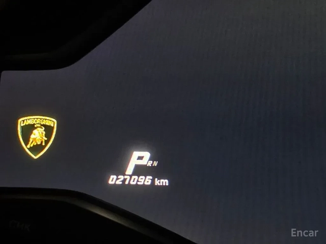 Lamborghini Huracan LP580-2 Spyder - автомобили, коли, обяви за нови и употребявани 11