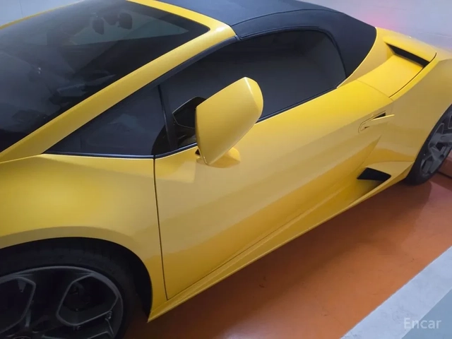 Lamborghini Huracan LP580-2 Spyder - автомобили, коли, обяви за нови и употребявани 2