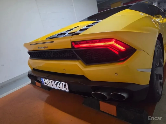 Lamborghini Huracan LP580-2 Spyder - автомобили, коли, обяви за нови и употребявани 6