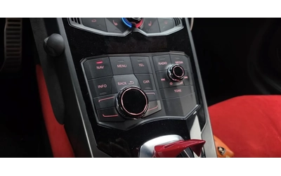 Lamborghini Huracan LP610-4 - автомобили, коли, обяви за нови и употребявани 12
