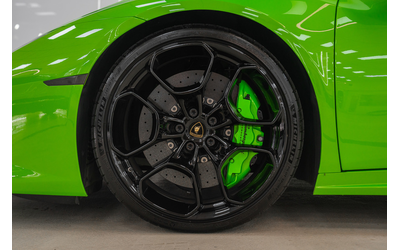 LAMBORGHINI Huracan Huracan LP-610 Spyder 5.2 V10 AWD AKRAPOVIC - автомобили, коли, обяви за нови и употребявани 13