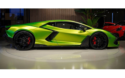 lamborghini-revuelto-revuelto-6-5-v12-hpev-4wd - 3
