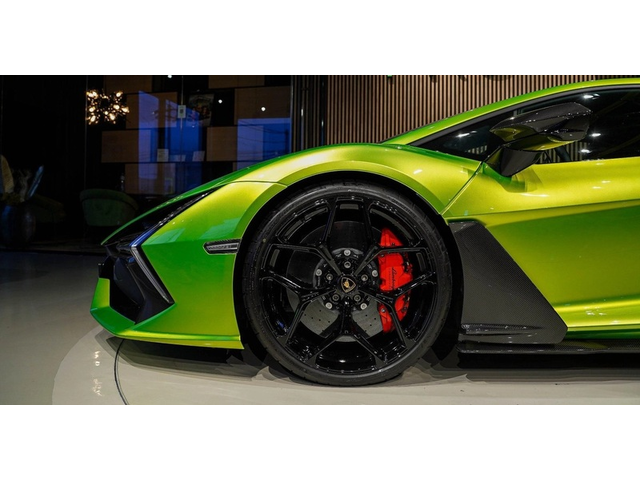 LAMBORGHINI Revuelto Revuelto 6.5 V12 HPEV 4WD - автомобили, коли, обяви за нови и употребявани 8