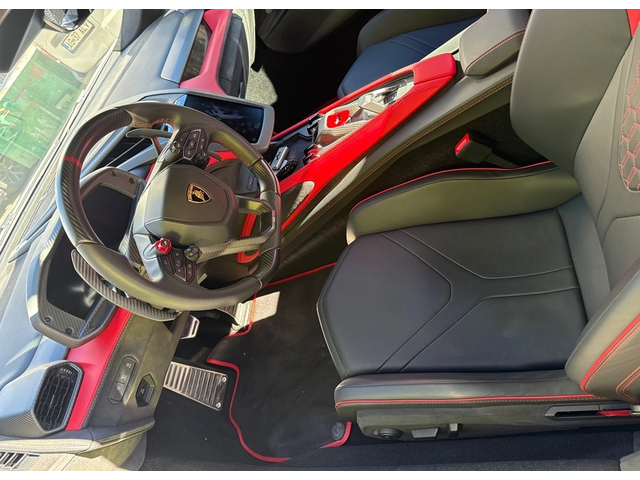 LAMBORGHINI Revuelto Revuelto 6.5 V12 HPEV 4WD - автомобили, коли, обяви за нови и употребявани 10