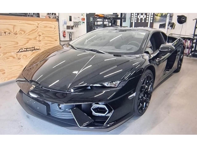 Lamborghini Temerario 4.0 PHEV/4WD/3D Камера/Керамика/Lift - автомобили, коли, обяви за нови и употребявани 0