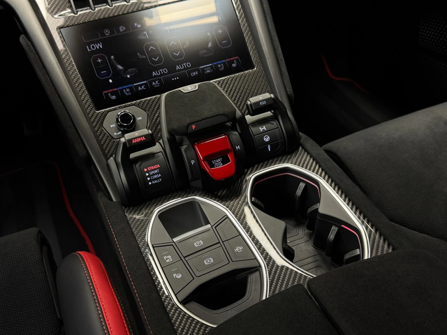 Lamborghini Urus Performante Exterior Carbon 3D B&O Sound System - автомобили, коли, обяви за нови и употребявани 12