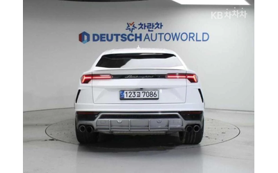 lamborghini-urus - 3