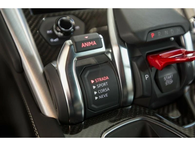 Lamborghini Urus - автомобили, коли, обяви за нови и употребявани 9