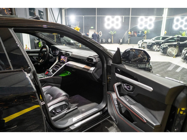 Lamborghini Urus 4.0 V8 FULL BLACK EDITION DOWNPIPE ЛИЗИНГ 100% - автомобили, коли, обяви за нови и употребявани 12