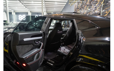 Lamborghini Urus 4.0 V8 FULL BLACK EDITION DOWNPIPE ЛИЗИНГ 100% - автомобили, коли, обяви за нови и употребявани 14
