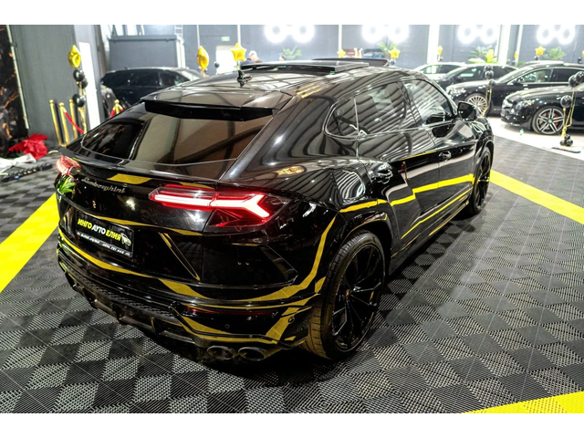 Lamborghini Urus 4.0 V8 FULL BLACK EDITION DOWNPIPE ЛИЗИНГ 100% - автомобили, коли, обяви за нови и употребявани 9