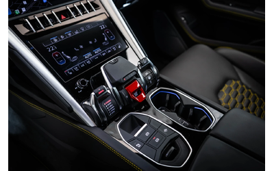 Lamborghini Urus Giallo Auge* B&O - автомобили, коли, обяви за нови и употребявани 15