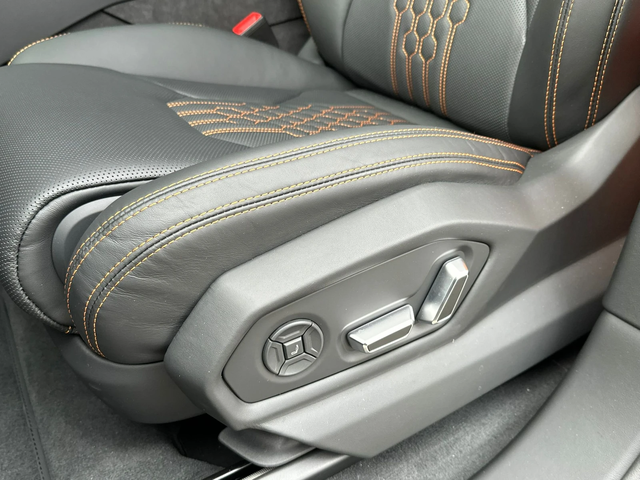 Lamborghini Urus SE - автомобили, коли, обяви за нови и употребявани 14