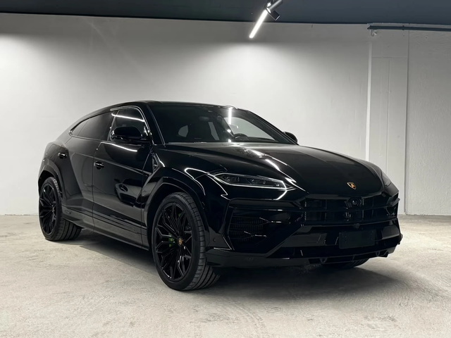 Lamborghini Urus SE Nero - автомобили, коли, обяви за нови и употребявани 0