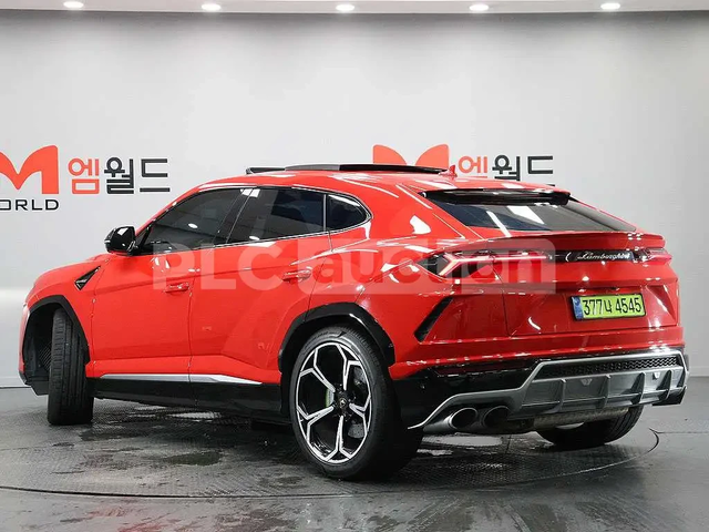 Lamborghini Urus V8 ЧИСТА ИСТОРИЯ* КРАЙНА ЦЕНА - автомобили, коли, обяви за нови и употребявани 2