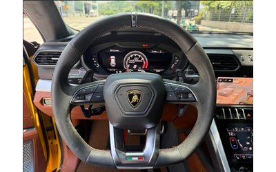 Lamborghini Urus - автомобили, коли, обяви за нови и употребявани 12