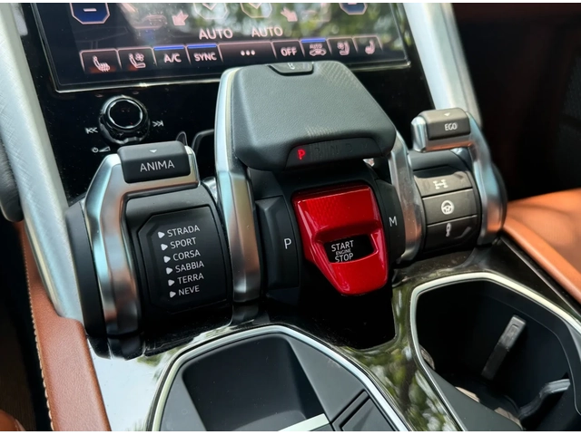 Lamborghini Urus - автомобили, коли, обяви за нови и употребявани 15