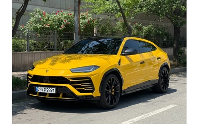 lamborghini-urus - 0