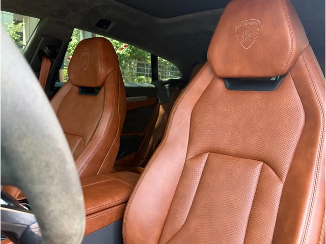 Lamborghini Urus - автомобили, коли, обяви за нови и употребявани 10