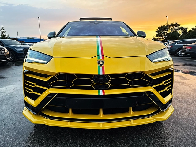 Lamborghini Urus Matrix-Head Up-360-Panorama-Ceramic-Bang&Olufsen-! - автомобили, коли, обяви за нови и употребявани 0