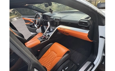 Lamborghini Urus - автомобили, коли, обяви за нови и употребявани 10