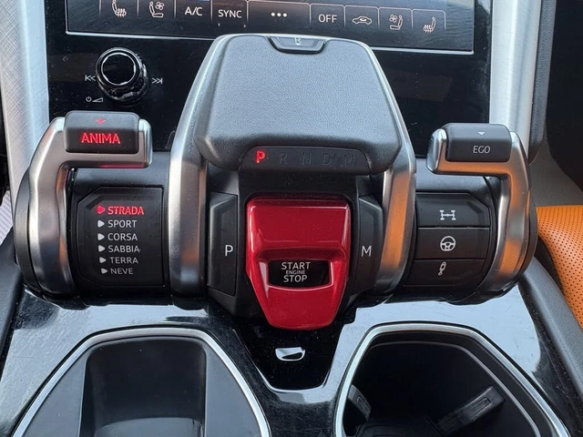 Lamborghini Urus - автомобили, коли, обяви за нови и употребявани 12