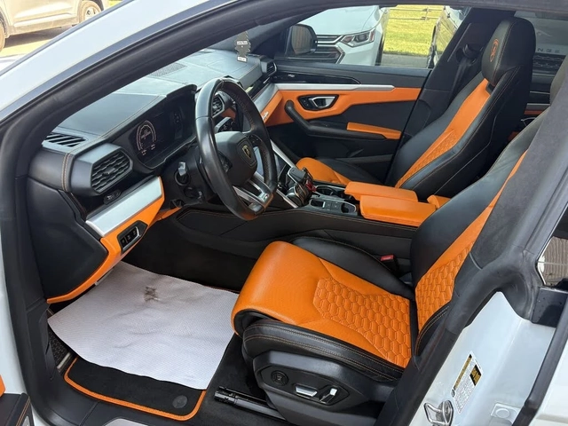 Lamborghini Urus - автомобили, коли, обяви за нови и употребявани 9