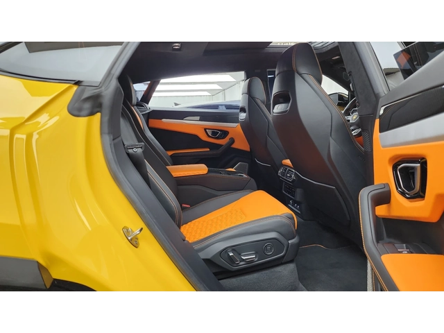 Lamborghini Urus 4.0 V8 - автомобили, коли, обяви за нови и употребявани 7