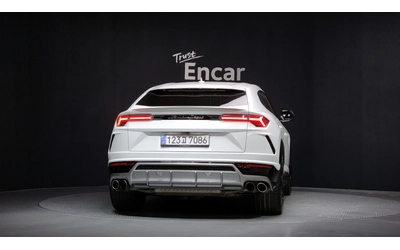 lamborghini-urus - 3