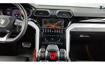Lamborghini Urus 4.0 V8 - автомобили, коли, обяви за нови и употребявани 8